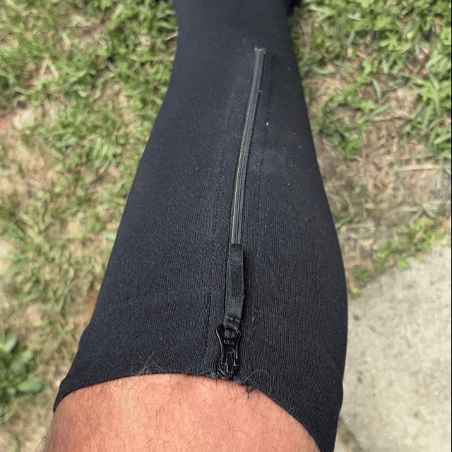 The side zipper with a protective lining behind it